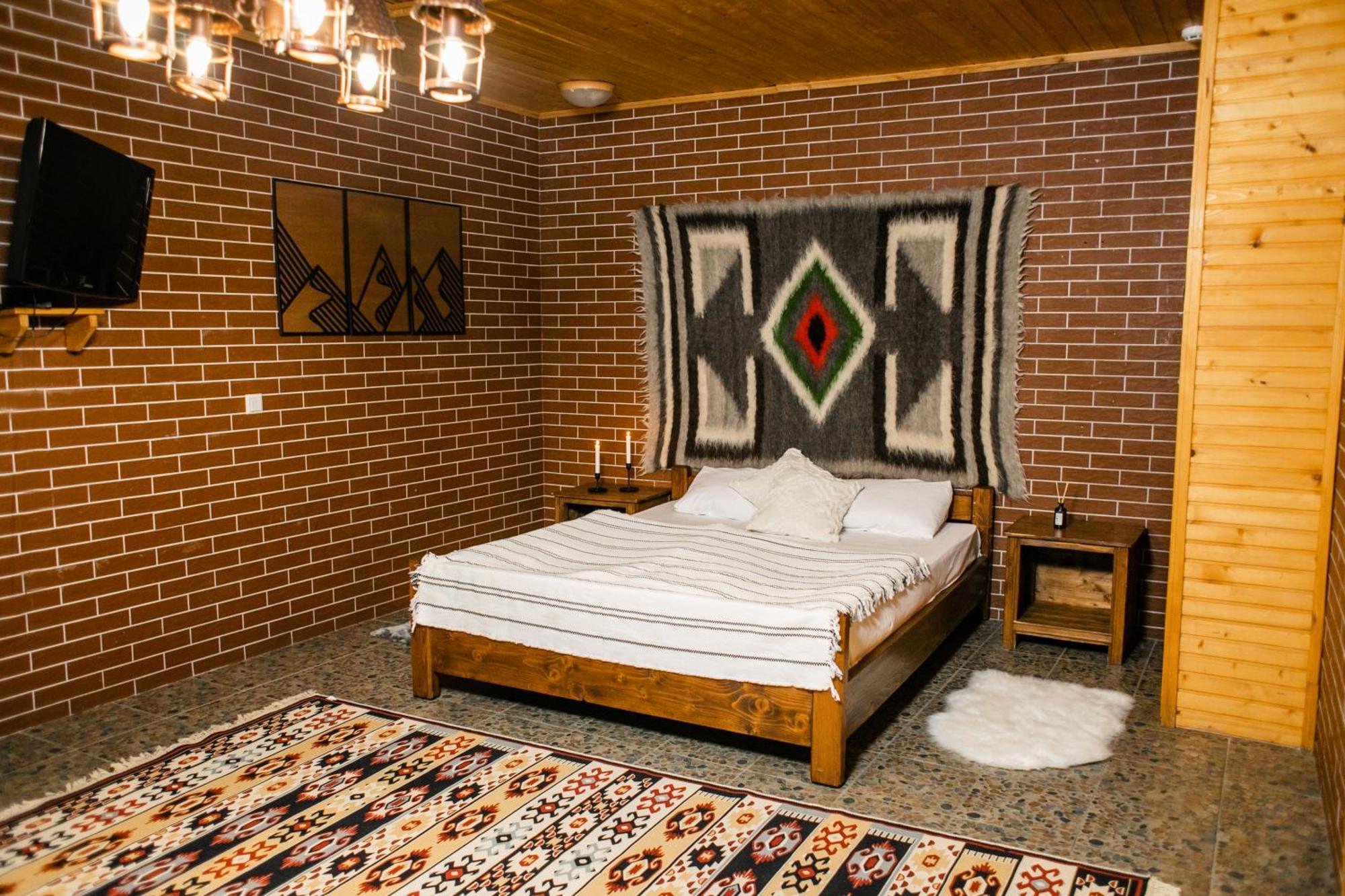 карпаты Отель 3*